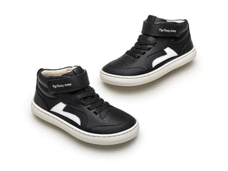 Landy High-Top Black/White | Tip Toey Joey | Calzado respetuoso